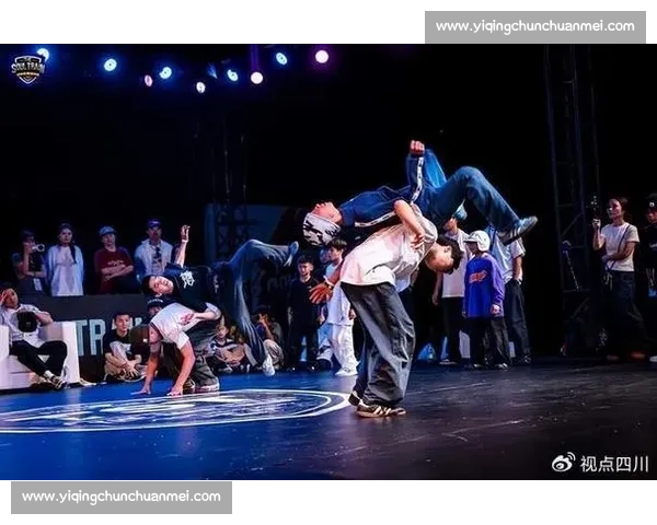 以赛场为舞台赛腿竞技展现力量与技巧的完美碰撞